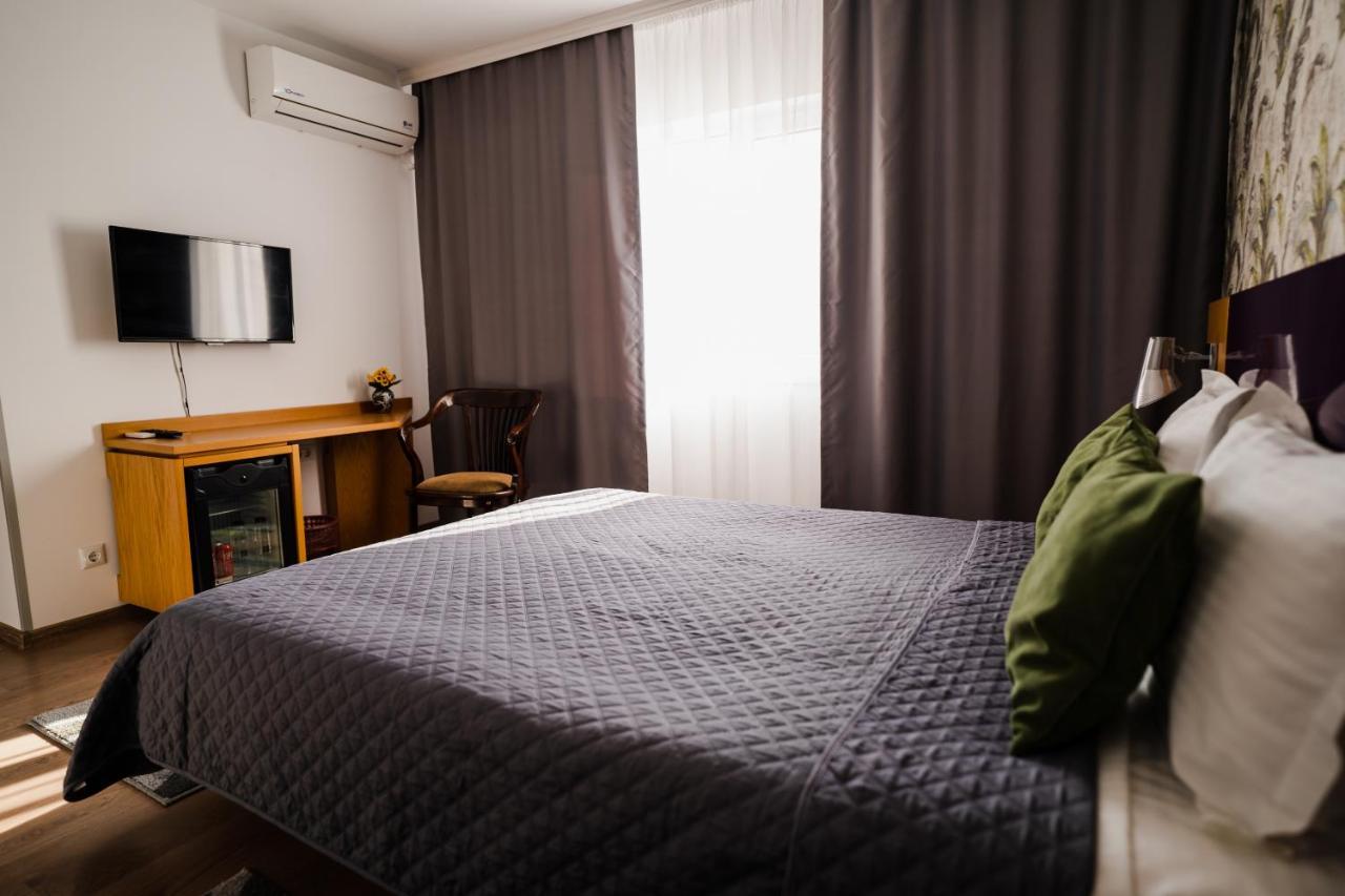 Vila Ranya - Adults Only Hotel Mangalia Luaran gambar